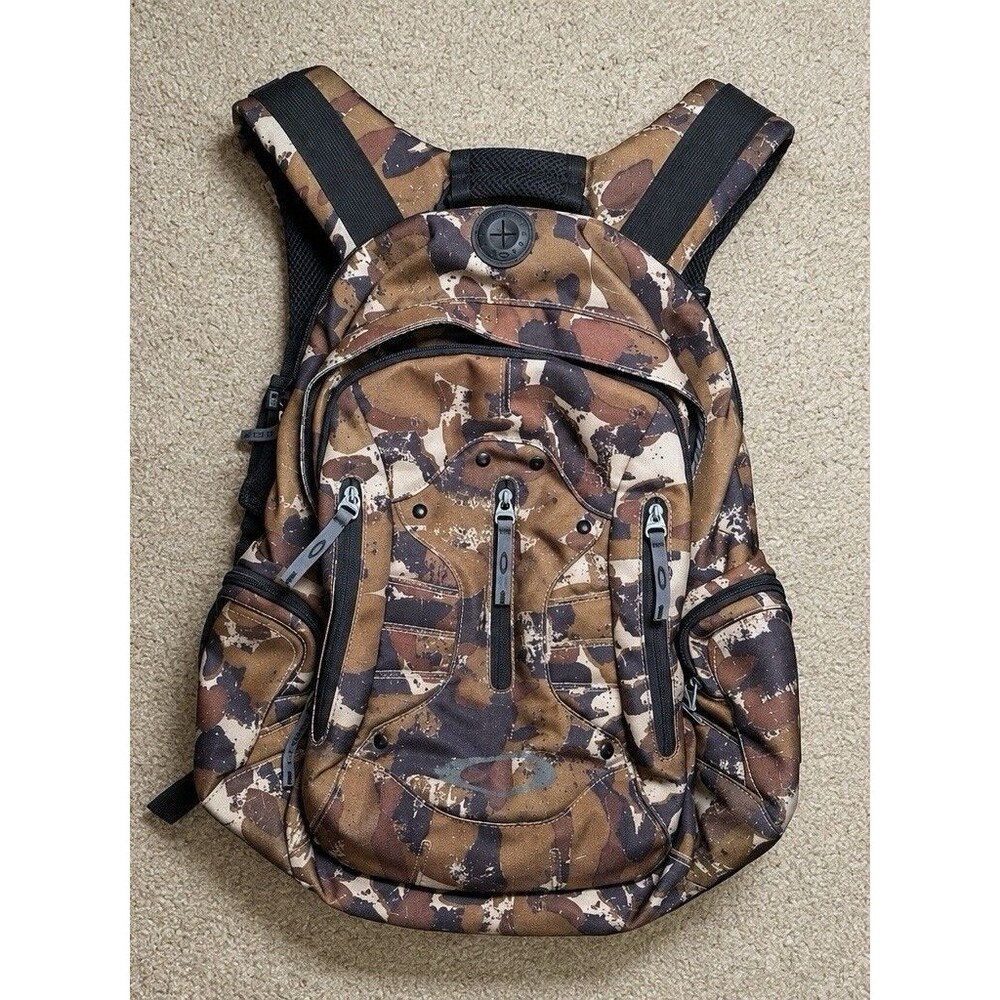 Rare Vintage Oakley Tactical Backpack Camo Y2K Techwear Monogram Lining